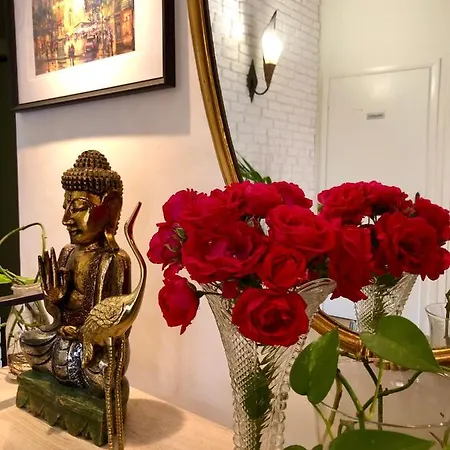 Serenity Bed and breakfast 4*